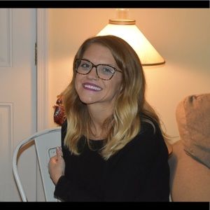 Meet your Posher, Mallory